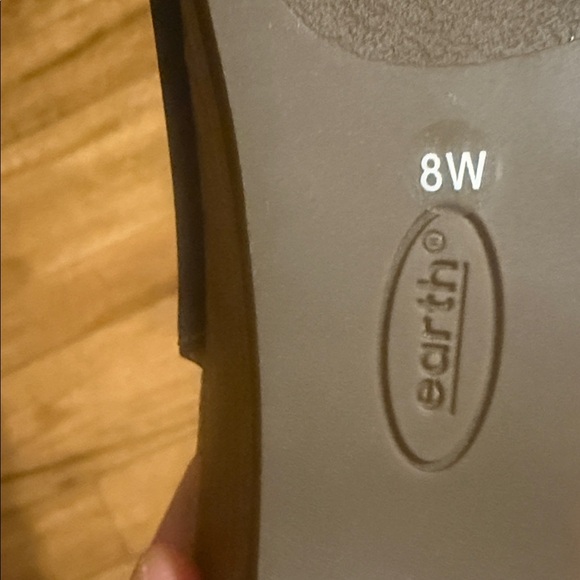 Size 8W Brand New! Hana Round Toe Laser Cut Dress • Black Wedges - Picture 11 of 13